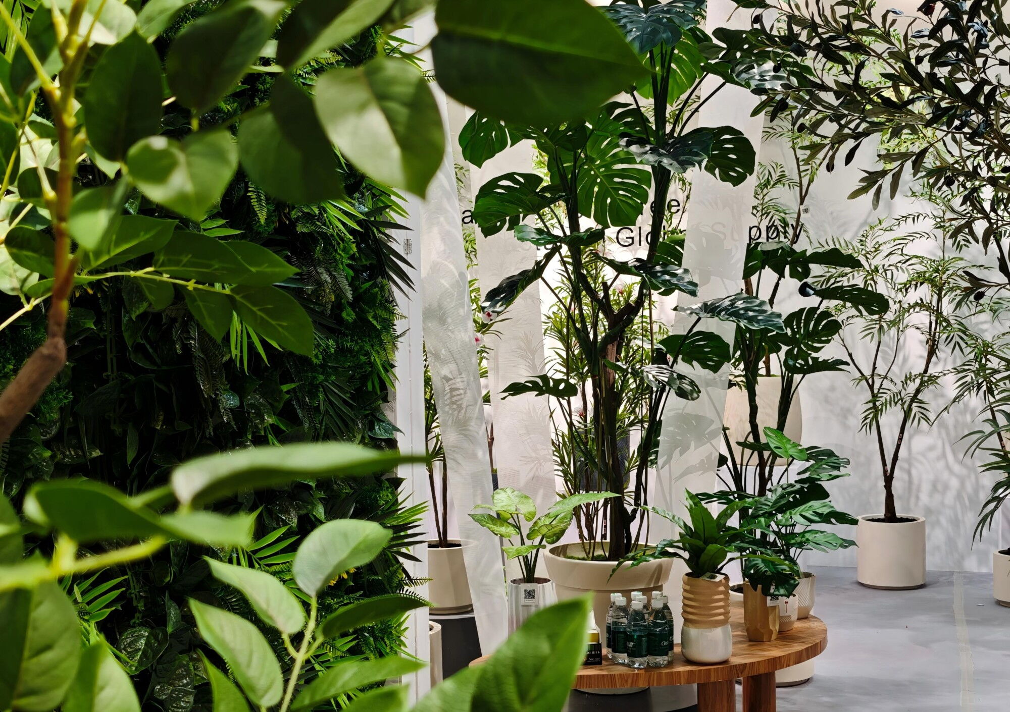 High-End Artificial Trees at the 51st Jinhan Fair